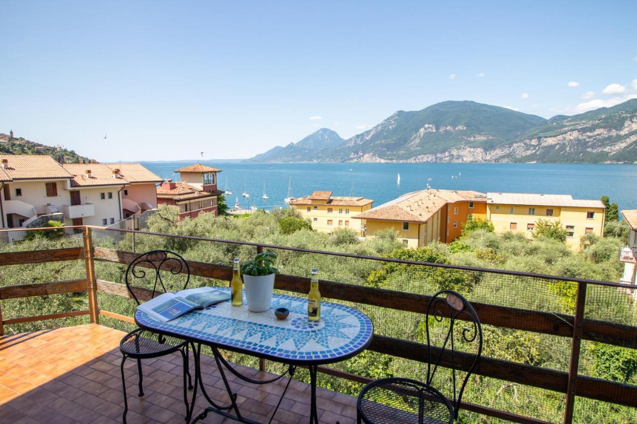Villa Diana - Terrazza Sul Lago Assenza di Brenzone Exterior photo